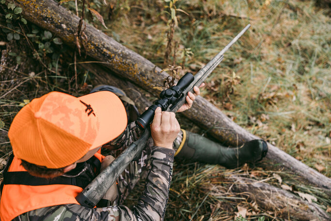 翡翠　２５０７０６－２ MEN'S DANNER TRAIL 2650 GTX WATERPROOF HIKING SHOE DARK GRAY