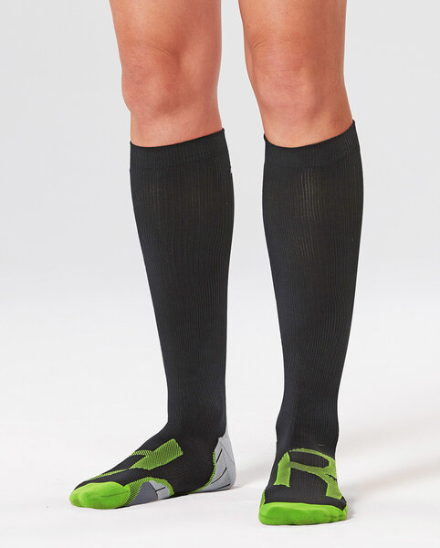 2XU - Compression Socks for Recovery - Discounts for Veterans, VA ...