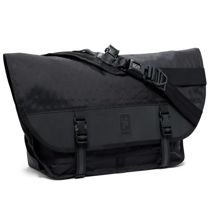 Chrome Industries - Citizen 24L Messenger Bag - Military